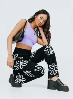 Princess Polly Grace Tank Top Purple -Femme Flair 02 634ffa71 920d 4d46 af9d bdf6f311568d