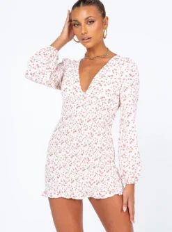 Princess Polly Sawyer Long Sleeve Mini Dress Multi -Femme Flair 1 modelinfo alexis us2 b1b605fe f4a9 4322 ae16 b7920c965f76