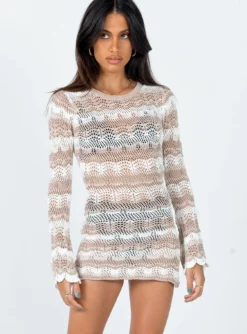 Princess Polly Leah Knit Mini Dress Brown -Femme Flair 1 modelinfo jess us2 52d2fcbd 6ffb 48b5 8185 40104c37f2e1