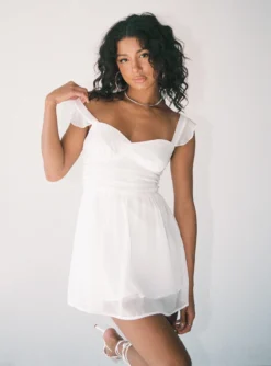 Princess Polly So Sweet Mini Dress White -Femme Flair 1 modelinfo kiele us4 ae0b128a 06d3 45cf 87e7 567a1f065df8