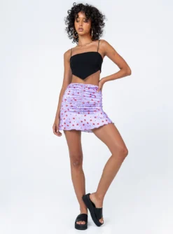 Princess Polly Amelia Mini Skirt Purple 7 Princess Polly Amelia Mini Skirt Purple -Femme Flair 2 modelinfo Bella us2 84b44f4f 3090 44e0 a6a1 2a7952fbd737