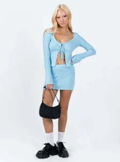 Change Of Heart Knit Mini Skirt Blue -Femme Flair 2 modelinfo dechen us4 6d1b53a1 ccac 4744 9289 176c6dde03ce