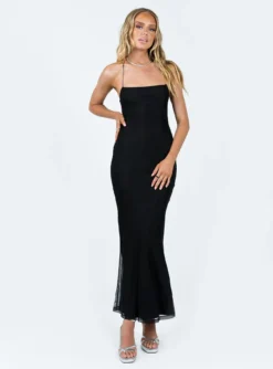 Malvern Maxi Dress Black -Femme Flair 2 modelinfo elly us2 90e35287 b944 4f29 9400 1c4545fd497d