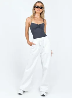 Linden Bodysuit Slate -Femme Flair 2 modelinfo emma us2 94839f2c aa9b 4e99 9192 854e79ceba97