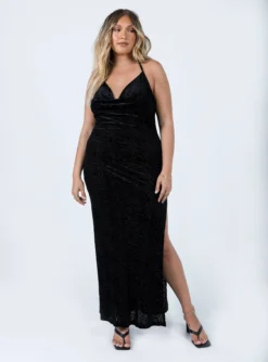 Princess Polly Kartia Maxi Dress Black 11 Princess Polly Kartia Maxi Dress Black -Femme Flair 2 modelinfo jasmine us8 483c5fd9 fa0f 43a9 9e21 4c0ecc095ebb