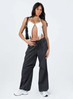 Princess Polly Tunis Top Ivory 8 Princess Polly Tunis Top Ivory -Femme Flair 2 modelinfo josephine us2 c94e5a2e 2bae 4923 af73 5eb68d6f0944