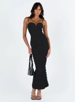 I Want You Maxi Dress Black -Femme Flair 2 modelinfo josie us2 21c98d46 10dc 4e13 b87b 145536412509