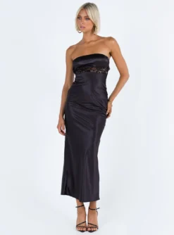 Bellwood Strapless Maxi Dress Black -Femme Flair 2 modelinfo kauri us2 1