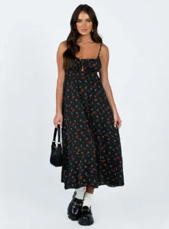 Princess Polly Empress Of Love Maxi Dress Black Floral -Femme Flair 2 modelinfo nat us2 359e6565 de44 42b0 9872 accd06f55eef