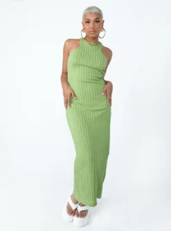 Princess Polly Kamala Maxi Dress Green -Femme Flair 2 modelinfo sarah us6 783d3233 d3da 403f 9f52 8ca81f595c66