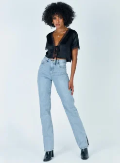 Princess Polly Vintage Tie Up Top Black -Femme Flair 2 32dfbede c26d 4a10 88c0 405689ff0bfb