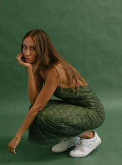 Jagger & Stone Demi Mesh Maxi Dress Khaki 10 Jagger & Stone Demi Mesh Maxi Dress Khaki -Femme Flair 2 78486858 e842 4c60 8959 768549049ee9