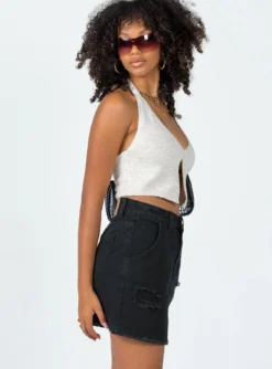 Princess Polly Audrey Mini Skirt Black -Femme Flair 3 modelinfo Cindy us4 94fdecbd dc9a 4714 9bb9 9d929863d653