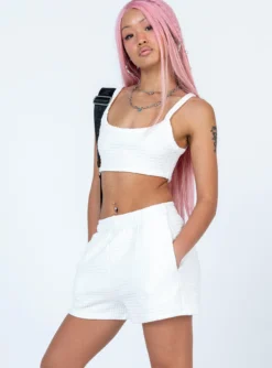 Princess Polly Arabella Short Set White -Femme Flair 3 modelinfo Jayechelle us4 059fe417 7b91 4a34 a8e7 0bd6ada2ce61