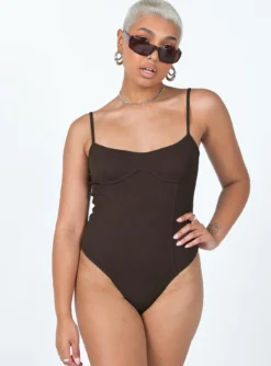 Benjamin Bodysuit Brown -Femme Flair 3 modelinfo Sarah us6 38473f1a 1e82 4d62 bbc6 c947ce33fcc7
