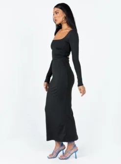 Princess Polly Lyla Maxi Dress Black -Femme Flair 3 modelinfo christy us2 36196440 4261 4de0 96c1 d48f1ffdfabc