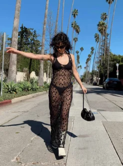 Princess Polly Britton Lace Maxi Dress Black 9 Princess Polly Britton Lace Maxi Dress Black -Femme Flair 3 modelinfo jessie us2 51b18366 760e 4060 822d 3fe31f811b9e