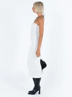 Princess Polly Lasance Maxi Dress White 9 Princess Polly Lasance Maxi Dress White -Femme Flair 3 modelinfo kauri us2 f240fd9a 4666 4099 aa16 8b5bd7b68e12