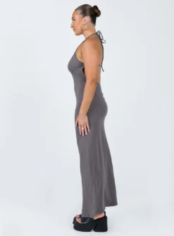 Princess Polly Caterina Maxi Dress Grey -Femme Flair 3 modelinfo mikayla us6 aede6653 7bad 41c3 90d0 8d77d7f810f6