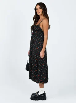 Princess Polly Empress Of Love Maxi Dress Black Floral -Femme Flair 3 modelinfo nat us2 0877477d ad51 423f b19c 12e3275bf263