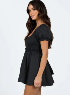 Princess Polly Everyday Sunshine Mini Dress Black -Femme Flair 3 modelinfo nat us2 4adf9752 4cc2 4325 bb78 b38663b0e7cc