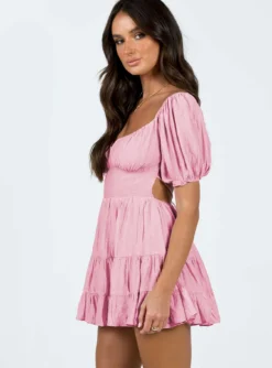 Princess Polly Gracelyn Mini Dress Pink -Femme Flair 3 modelinfo nat us2 e4ce6a2b 9cb4 4e22 a591 370dfe032399