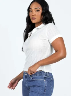 Princess Polly Long Beach Polo Top Cream -Femme Flair 3 modelinfo rheanna us6 324a2c33 40b7 484f 8712 2b28a495a0ba