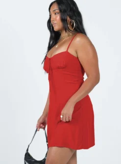 Dare Devil Mini Dress Red -Femme Flair 3 modelinfo rheanna us8 4bce6905 aad3 4818 9a8d 677595272c12