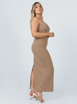 Princess Polly Charm Strapless Maxi Dress Brown 13 Princess Polly Charm Strapless Maxi Dress Brown -Femme Flair 3 040b6ddc 740b 41e1 99a4 9cc0117ceba0
