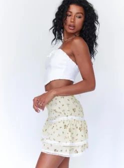 Princess Polly Hailee Mini Skirt Yellow -Femme Flair 3 13649db0 5fb0 4072 8cdc 59c70ac222c4 scaled