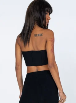 Princess Polly Maisey Top Black 11 Princess Polly Maisey Top Black -Femme Flair 4 modelinfo Feturi us2 4fdf6078 205c 42d1 995c ebe02133d4ce