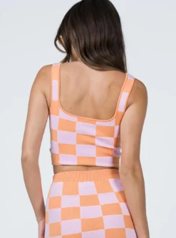 Princess Polly Task The Risk Top Pink / Orange 9 Princess Polly Task The Risk Top Pink / Orange -Femme Flair 4 modelinfo Natalie us2 e01121e9 8779 4085 95fb 75a98cee6ff5