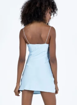 Princess Polly Snowbird Mini Dress Blue -Femme Flair 4 modelinfo alexa us2 fadf50fd e88c 42d3 b0e8 3691195a9ec6