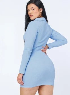 Princess Polly Kelli Mini Dress Blue -Femme Flair 4 modelinfo alicia us10 ea53a3e9 fbe3 413d ba08 e04bb607431a