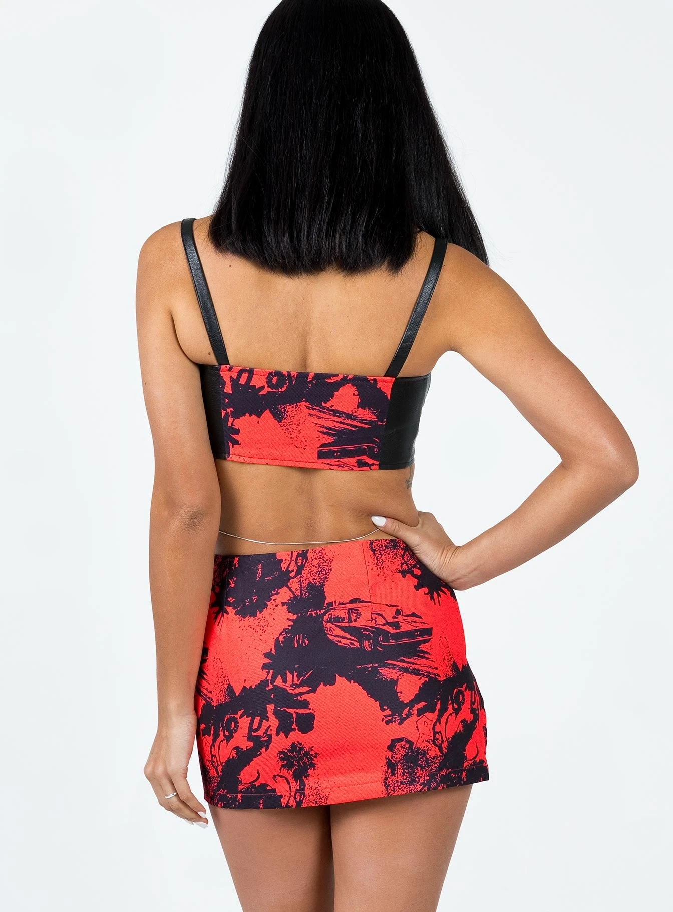 Princess Polly Main Stage Mini Skirt Red / Black 5 Princess Polly Main Stage Mini Skirt Red / Black - Image 5