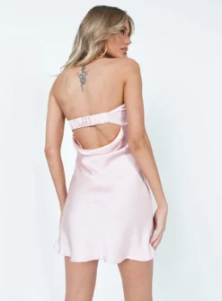 Princess Polly Phillipa Mini Dress Pink -Femme Flair 4 modelinfo elly us2 15c801b3 3706 47ac a8e3 045e228738fc