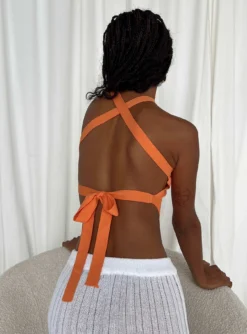 Princess Polly Danson Top Orange -Femme Flair 4 modelinfo eyes us2 9b204c72 47ae 4ed7 aa73 3ba681e03c2d
