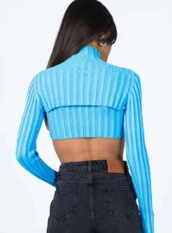 Princess Polly Sheridan Turtleneck Sweater Blue -Femme Flair 4 modelinfo jess us2 7e6b49b1 5b8b 4e37 95d7 fd5c99bcd28a