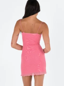 Sugar Mini Dress Pink -Femme Flair 4 modelinfo josie us2 9d5e312f 8b16 42c6 94be 4e301d33d7ad