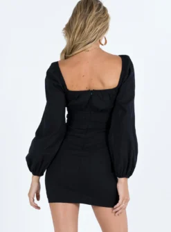 Princess Polly Treacy Long Sleeve Mini Dress Black -Femme Flair 4 modelinfo kiana us2 1adc00ed 09e0 4d32 bb83 4ffa56d3fea1