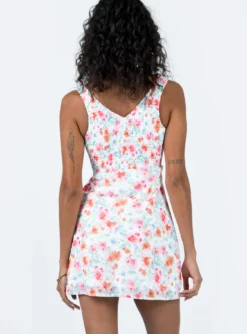 Bareena Mini Dress Multi -Femme Flair 4 modelinfo kristen us2 559a4ffc 4f59 419a 931b 78c6dc4ed06d