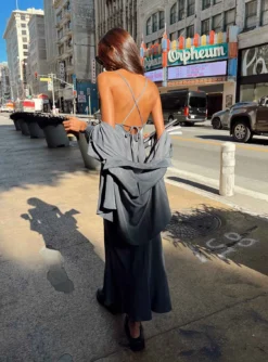 Princess Polly Callie Maxi Set Grey 19 Princess Polly Callie Maxi Set Grey -Femme Flair 4 modelinfo lisa us2 e2258dfe 5db9 4cc8 8eaf f647c7e4ef99