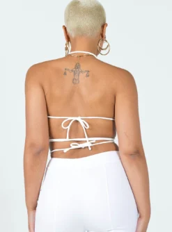 Princess Polly Asani Top Green -Femme Flair 4 modelinfo sarah us4 2361fccc 92d7 4d9e a71a d40b6ce8d25e