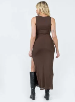 Brenly Mesh Maxi Dress Brown -Femme Flair 4 modelinfo susanna us4 647dc29c e012 4667 832b 4efe9f35a286