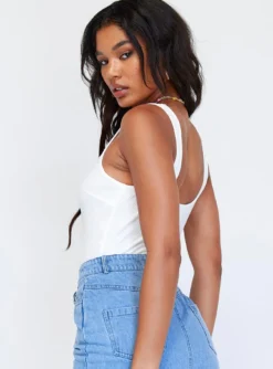 Princess Polly Landen Bodysuit White -Femme Flair 4 118602f4 bbb5 4499 91f1 b93b3ddf75a7