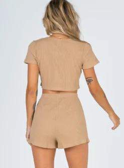 Princess Polly Keely Set -Femme Flair 4 6504cbf9 a791 461e 8f44 552edf8cc18a