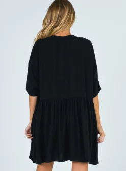 Princess Polly The Sandy Mini Dress Black -Femme Flair 4 71c26341 6d83 44d2 8d23 a4ccfc94156b