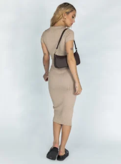 Princess Polly Sarah Maxi Dress Beige -Femme Flair 4 ae7f2b0f b618 409e 9b4e c3a8d0f50a7b