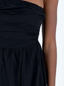 Princess Polly Barina Maxi Dress Black -Femme Flair 5 modelinfo alexa us2 49774a7d 88c5 4e78 bf32 fc925278f380