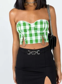 Princess Polly Celestia Strapless Top Green 13 Princess Polly Celestia Strapless Top Green -Femme Flair 5 modelinfo christy us4 005f1152 1bd8 4081 b7c8 391f96ddc902